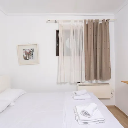 Lovely 3 Min From The Hébergement de vacances
