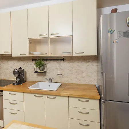 Casa vacanze Lovely 3 Min From The *