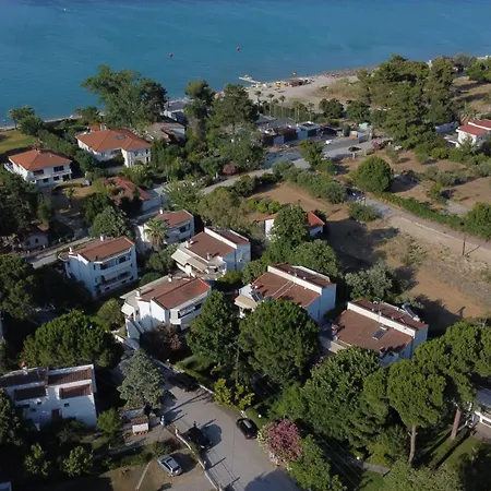 Lovely 3 Min From The *