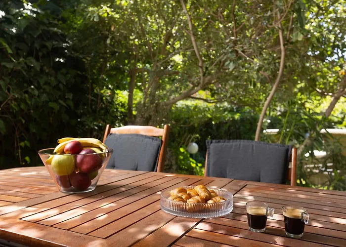 Lovely 3 Min From The * Hanioti