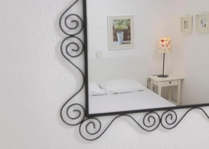 Lovely 3 Min From The